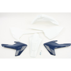 PLASTIC KIT ORIGINAL