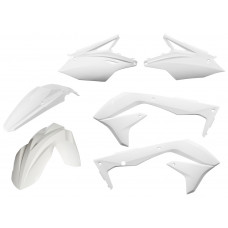 PLASTIC KIT WHITE