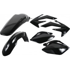 PLASTIC KIT BLACK