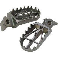 WIDE FOOTPEGS BLACK CHROME