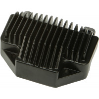 REGULATOR BLACK DYNA `08-17 OEM 74631-08A