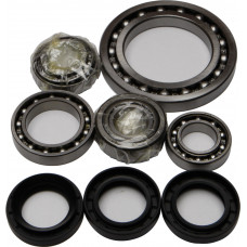 REAR DIFFERENTIAL BEARING AND SEAL KIT