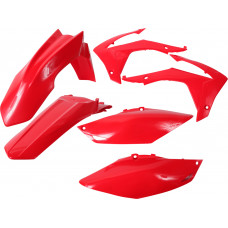 PLASTIC KIT RED