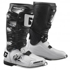 SG10 BOOTS BLACK/WHITE SZ 12 SG10 BOOTS BLACK/WHITE SZ 12