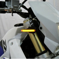 FRONT LED TURN SIGNALS SUZ